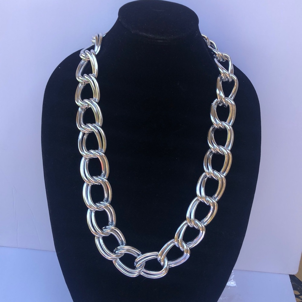 Unisex Massive statement silver tone double link necklace. Very good quality.